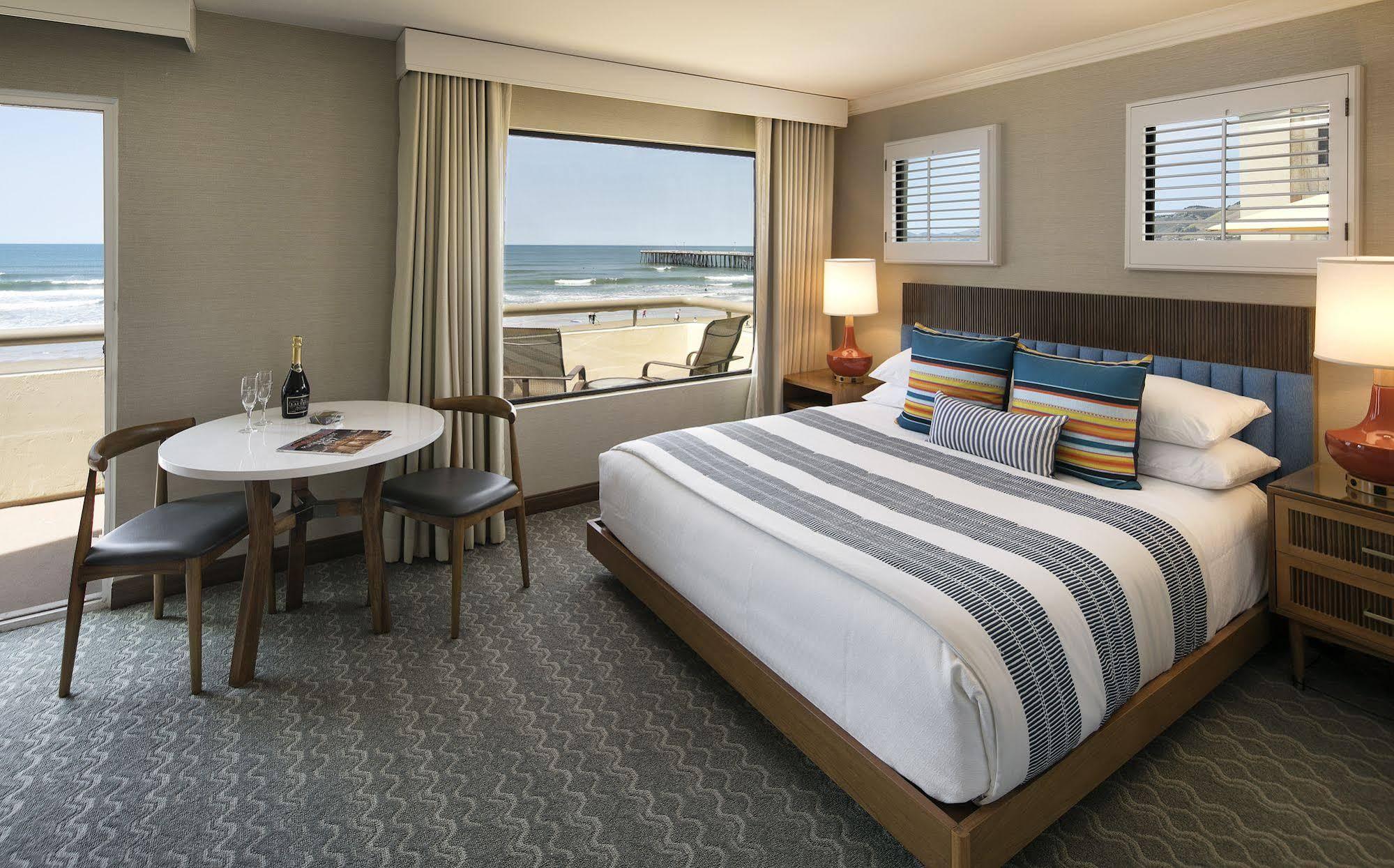 Sandcastle Hotel On The Beach Писмо Бич Экстерьер фото